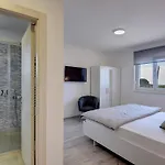 Dom wakacyjny House With A Parking Space Valtura, - 22784 *