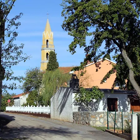 House With A Parking Space Valtura, - 22784 度假居 *